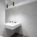 Maze Modern 1 King Bed Apartment, Fast Wi-fi, In One Cotroceni *
