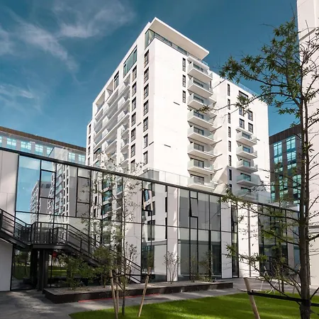 Διαμέρισμα Maze Modern 1 King Bed Apartment, Fast Wi-fi, In One Cotroceni *