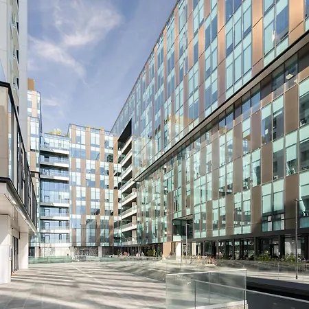 Maze Modern 1 King Bed Apartment, Fast Wi-fi, In One Cotroceni 布加勒斯特