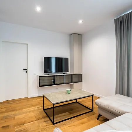 Maze Modern 1 King Bed Apartment, Fast Wi-fi, In One Cotroceni 公寓 布加勒斯特